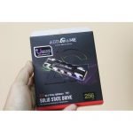 Addlink 256 GB Gaming SSD heatsink RGB
