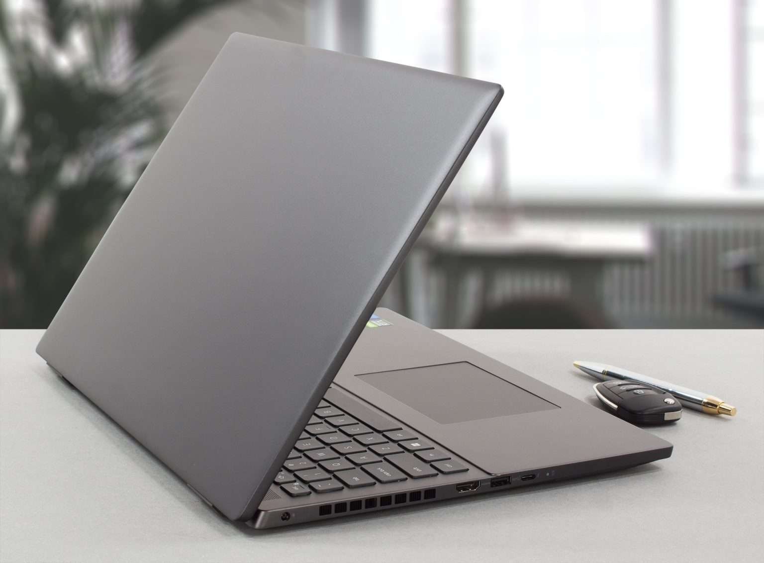 Dell Vostro 7620 12th Gen core i7 - 12700H | 16GB DDR5 | 512GB PCIe | RTX 3050 4GB | 16" FHD | Windows 11 Pro - Image 2