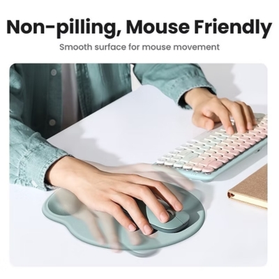 Wrist-support mouse pad offering smooth tracking for office and home use