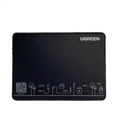 High-quality UGREEN mouse pad providing smooth gliding for all mouse types