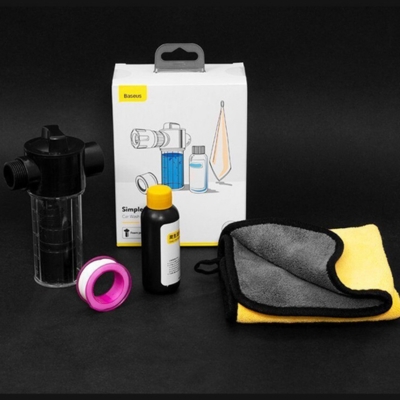Black Baseus Simple Life Car Wash Suit (TZCRXC-01) complete cleaning kit designed for convenient vehicle washing and maintenance.